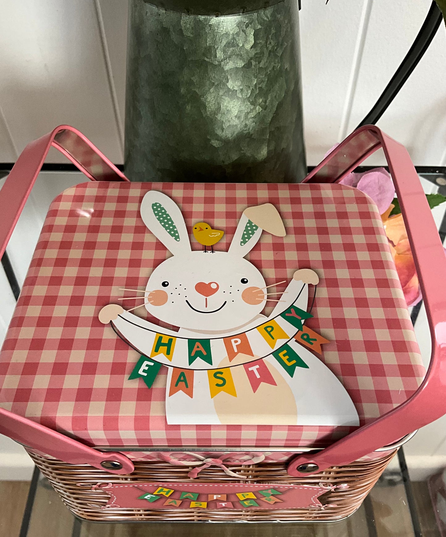 Easter Picnic Basket Pink