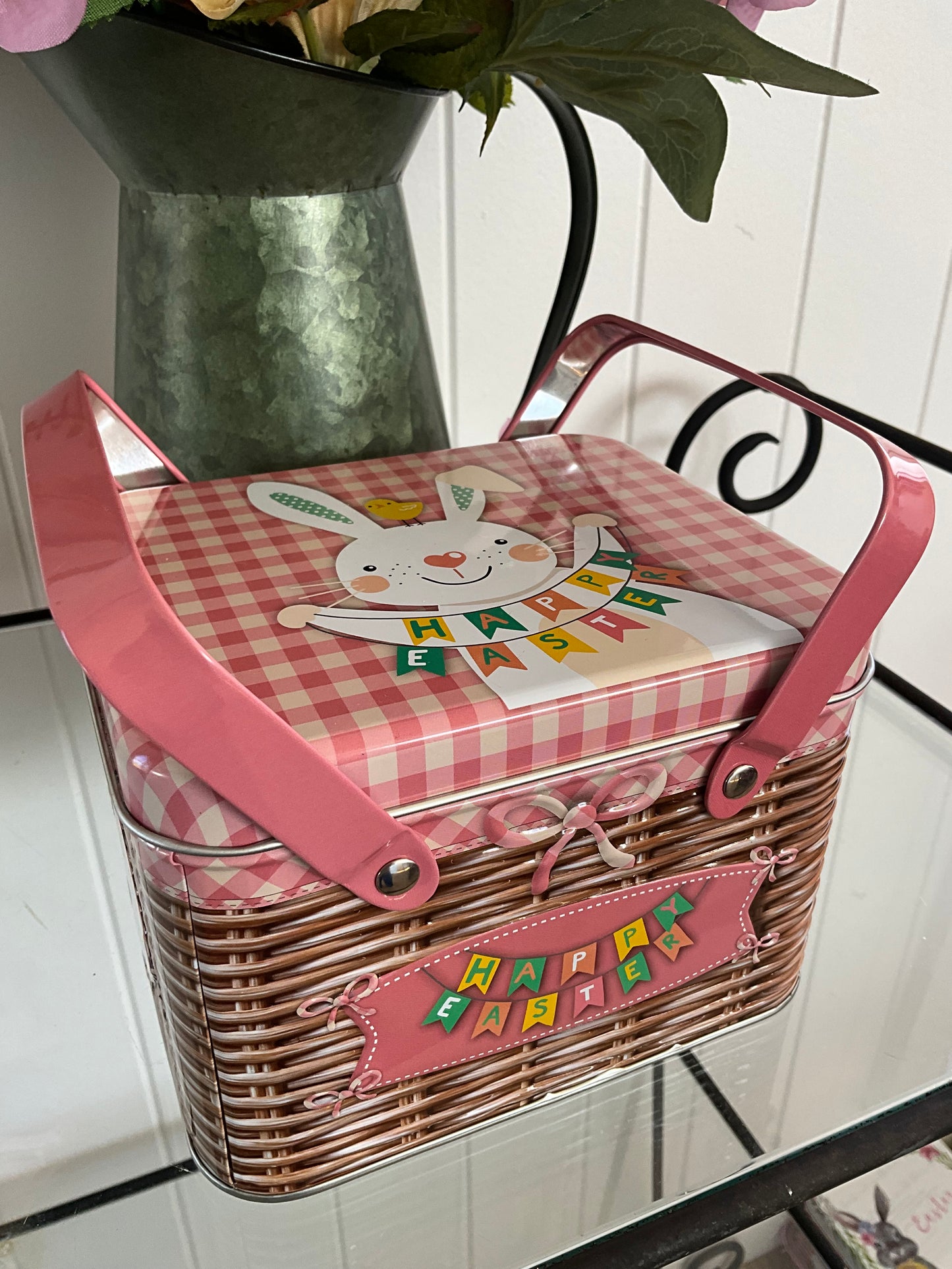 Easter Picnic Basket Pink