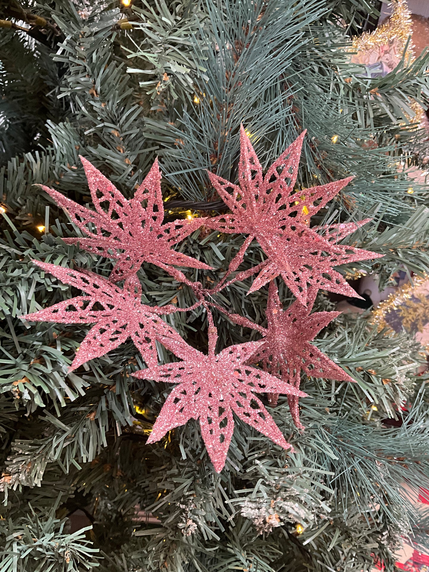 Pink Maple Leaf Pick