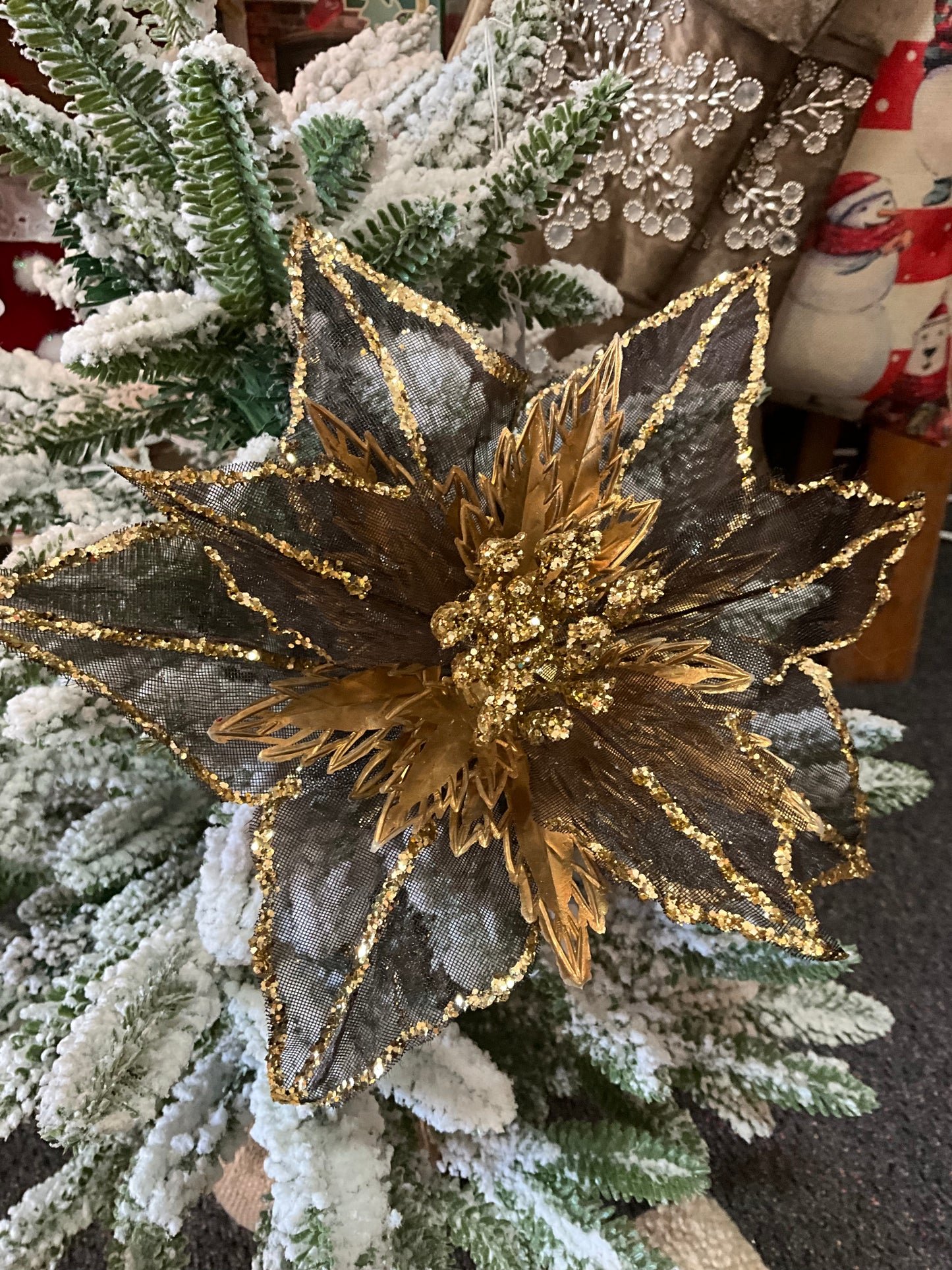 Metallic Gold Black Poinsettia
