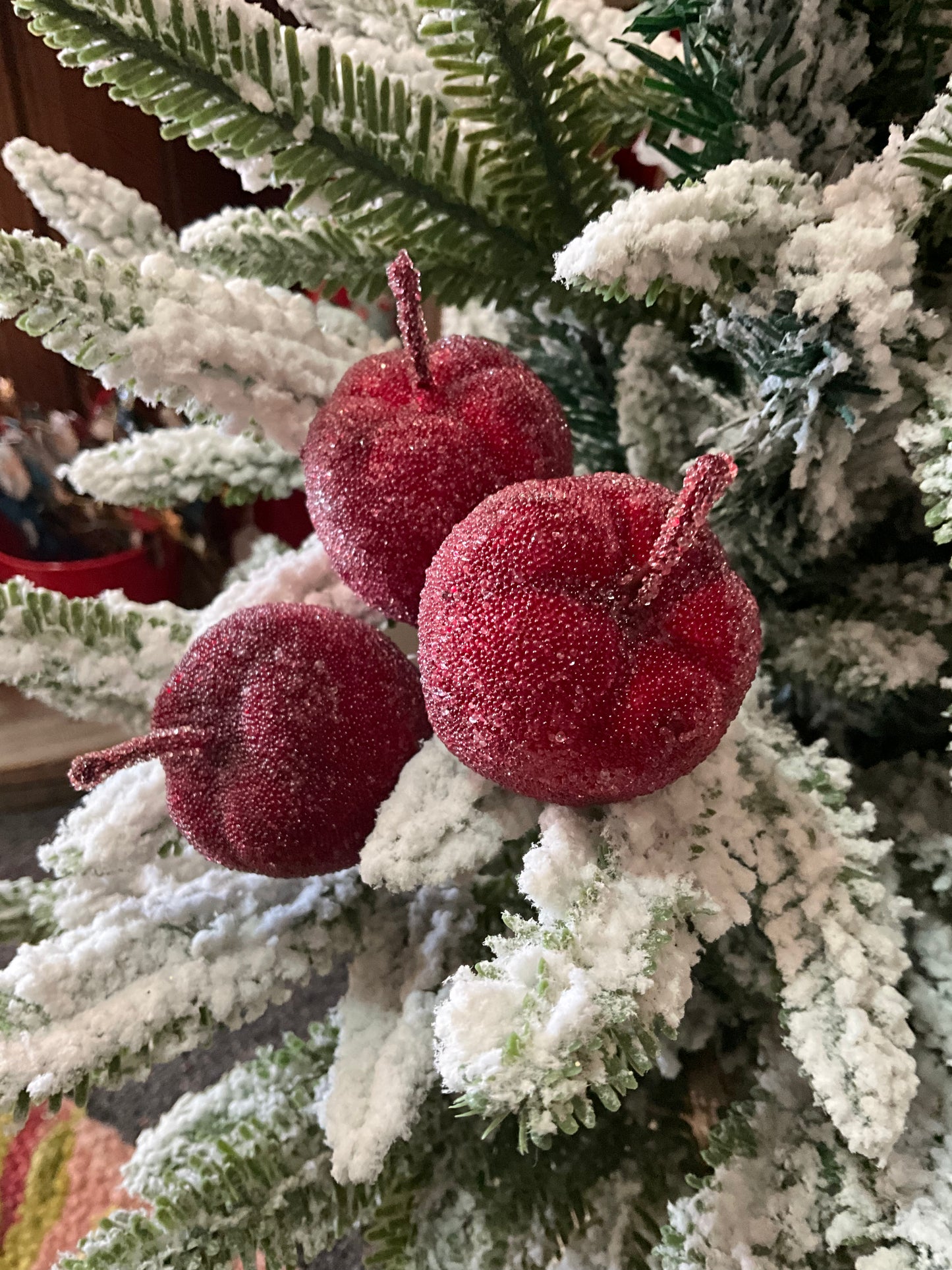 Frosted Apple Pick