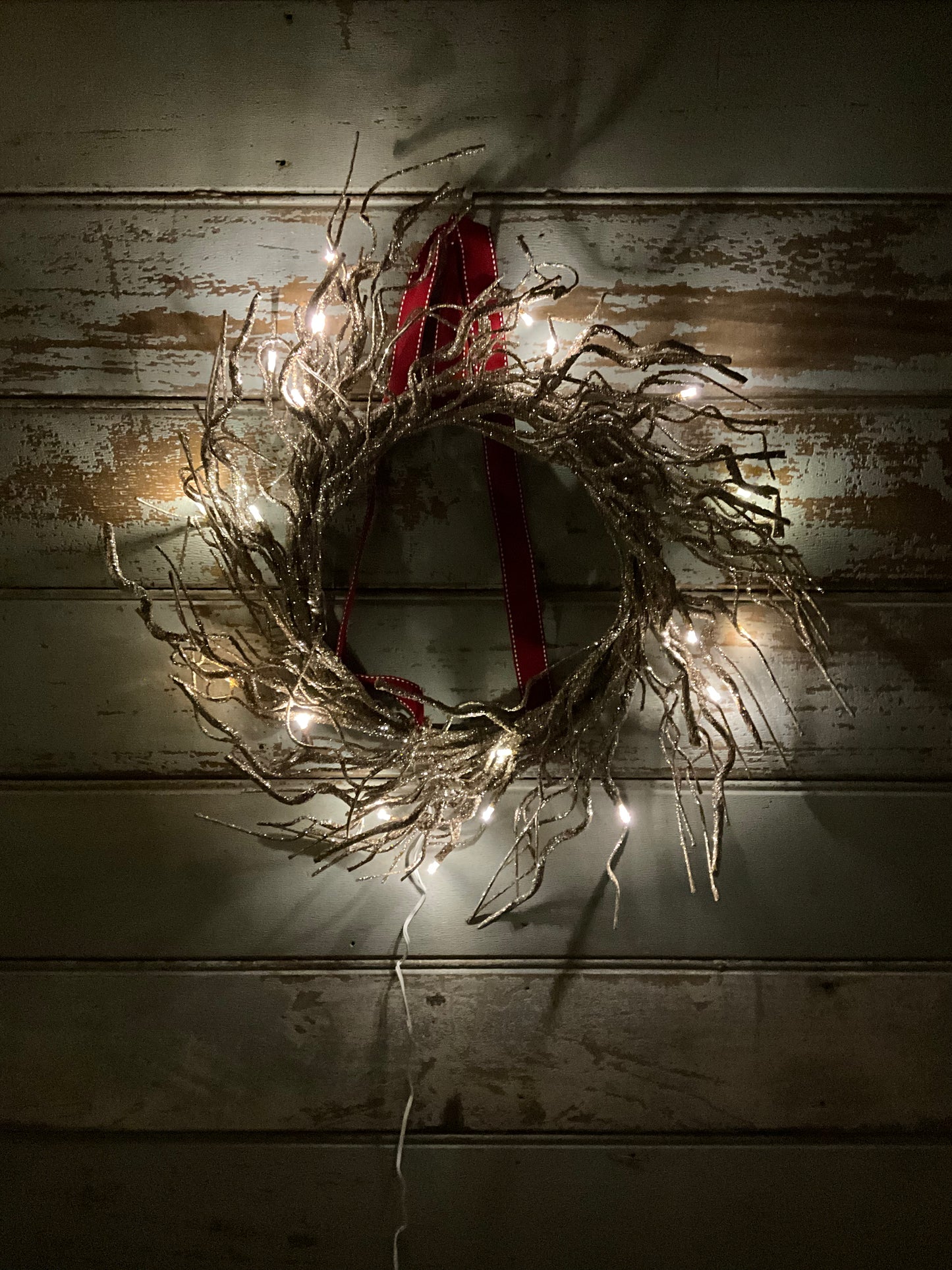 Gold Twig Wreath LED
