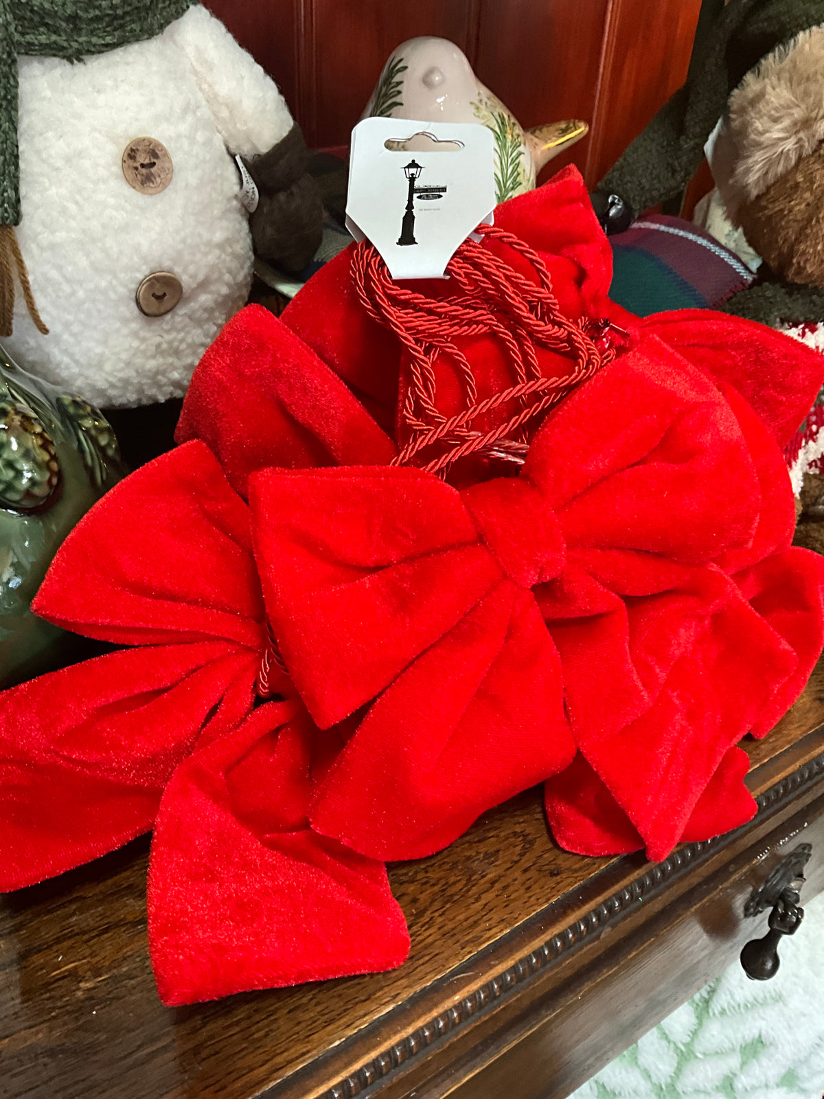 Red Bow Garland
