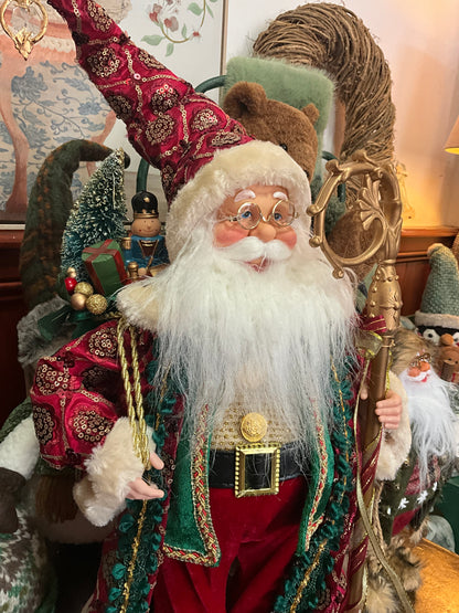 Traditional Musical Santa