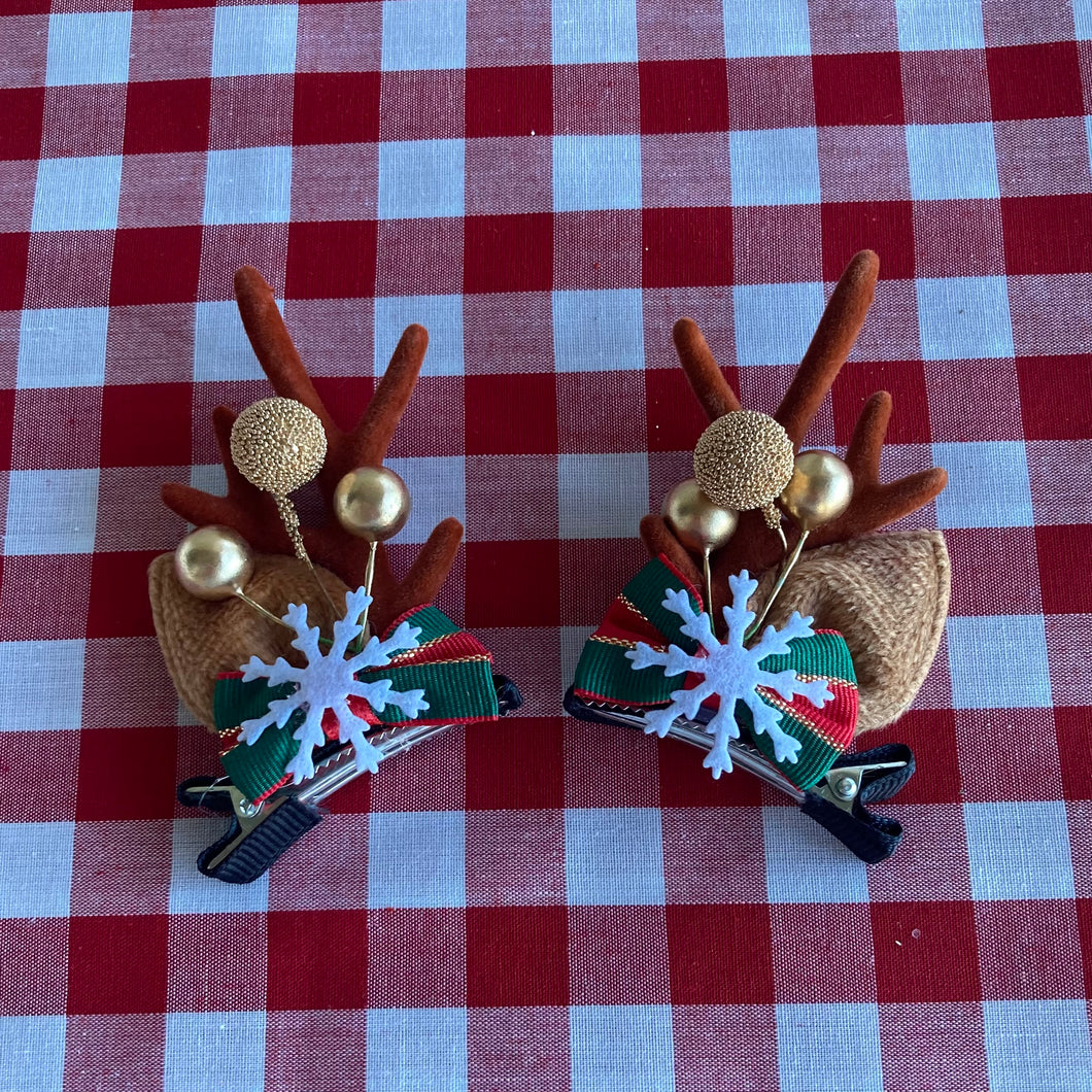 Reindeer Hair Clips
