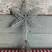 Load image into Gallery viewer, Snowflake Tree Topper