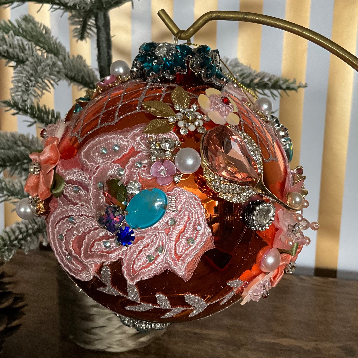 Kings Jewel Orange Ball