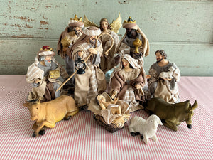 Elegant Nativity