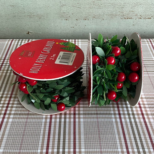 Holly Berry Twine