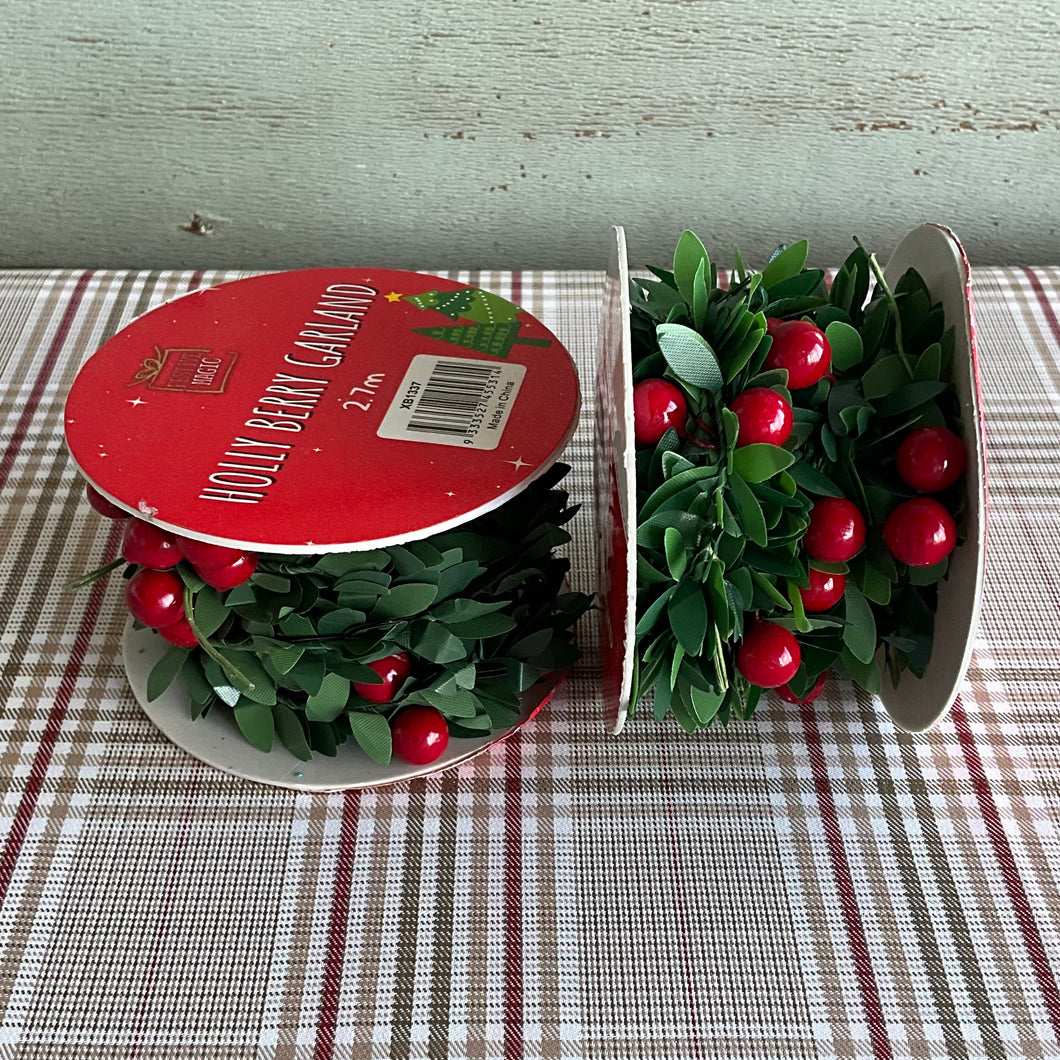 Holly Berry Twine