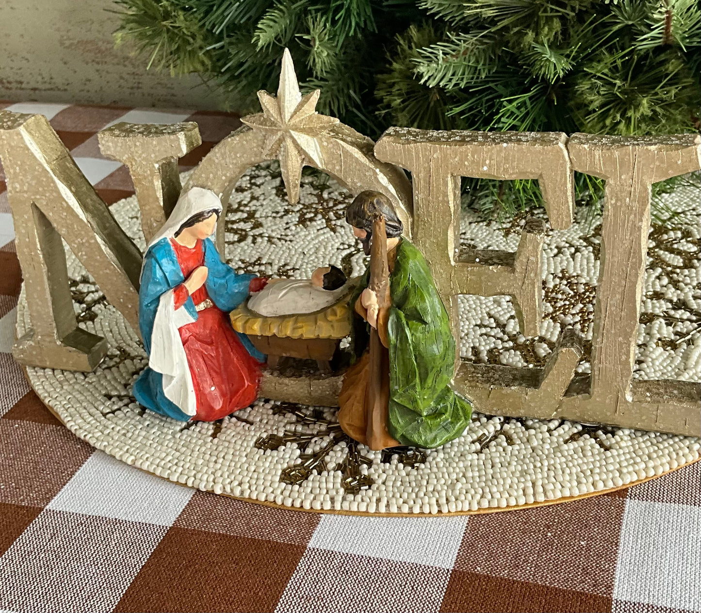 Noel Holy Family
