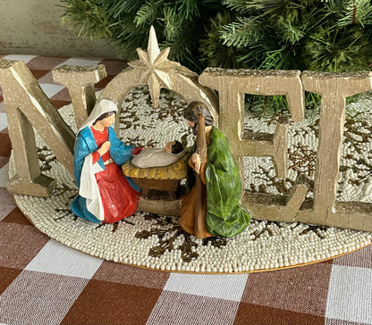 Noel Holy Family