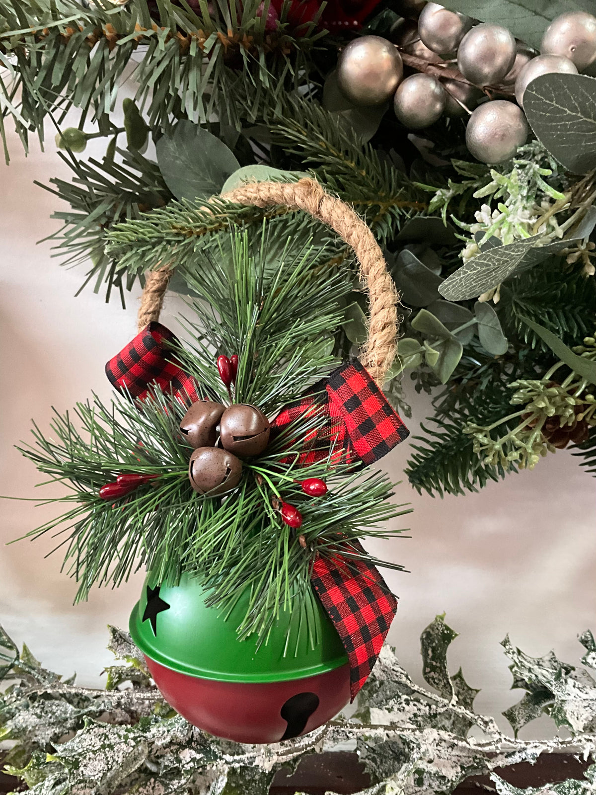 Metal Bell Red Green