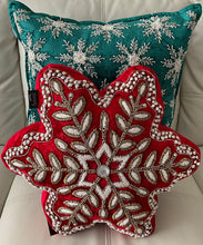 Load image into Gallery viewer, Green Snowflake Pillow