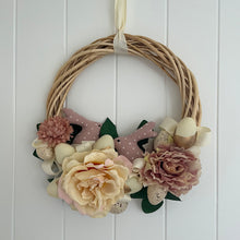 Load image into Gallery viewer, Floral Bunny Wreath