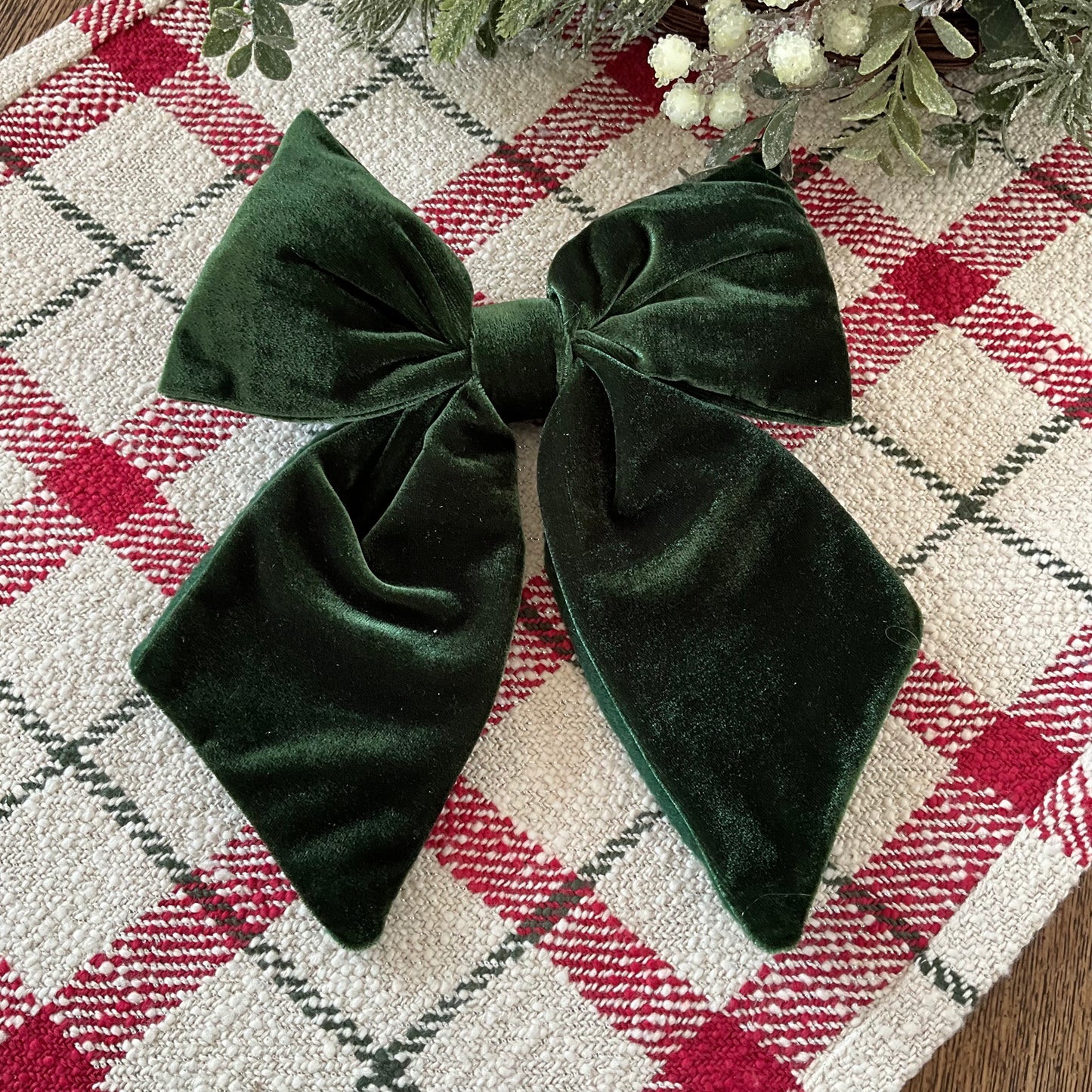 Green Velvet Bow