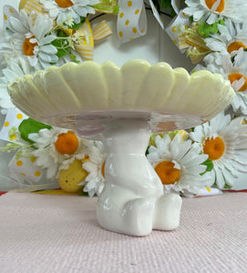 Yellow Flower Plate