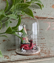 Load image into Gallery viewer, Glass Vespa Deco
