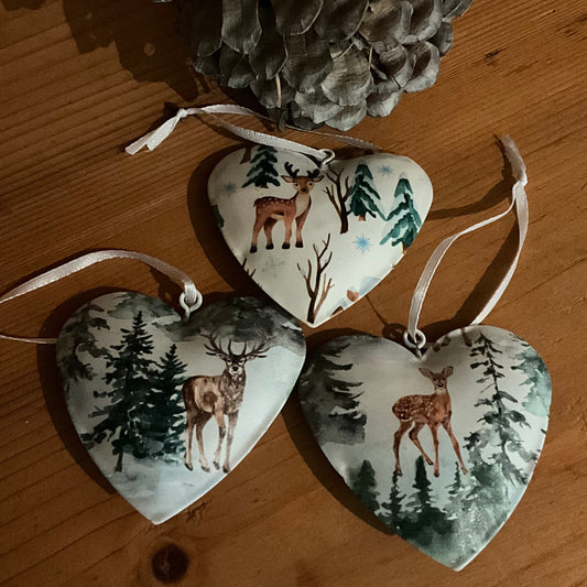 Set 3 Tin Hearts