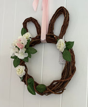 Load image into Gallery viewer, Vine Bunny Wreath