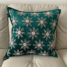 Load image into Gallery viewer, Green Snowflake Pillow