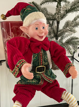 Load image into Gallery viewer, Red &amp; Green Elf