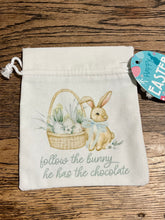 Load image into Gallery viewer, Calico Egg Gift Bag