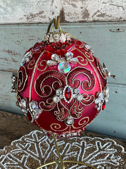 Kings Jewel Red Ball