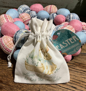 Calico Egg Gift Bag