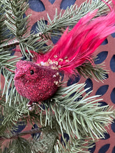 Load image into Gallery viewer, Bugle Bead Red Bird