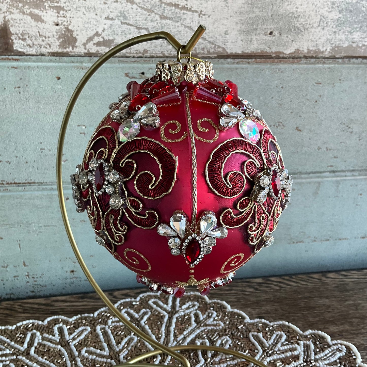 Kings Jewel Red Ball