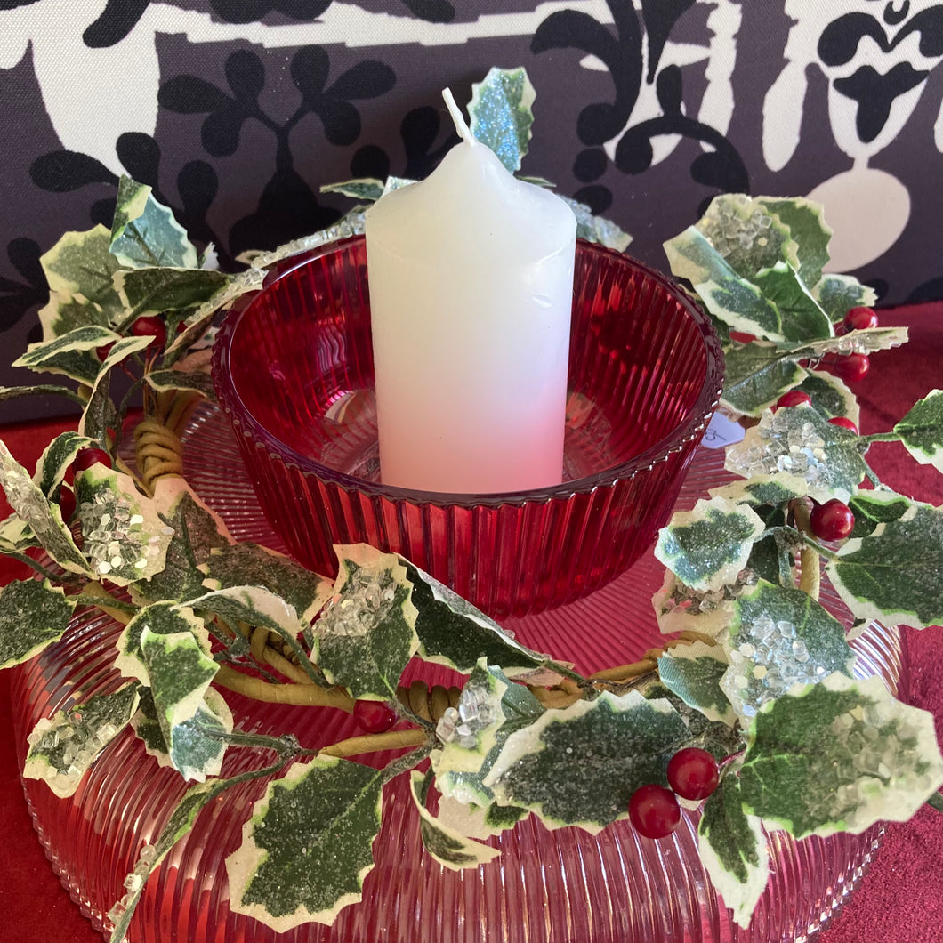 Holly Candle Ring by RAZ