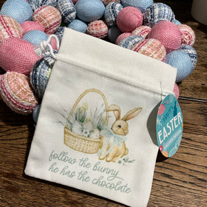 Calico Egg Gift Bag