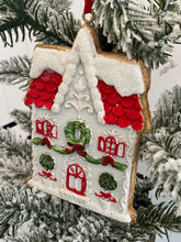 Load image into Gallery viewer, Gingerbread White Mansion