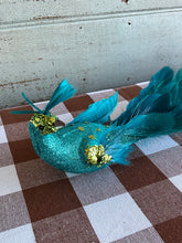 Load image into Gallery viewer, Real Feathered Peacock