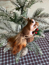 Load image into Gallery viewer, Squirrel Decoration