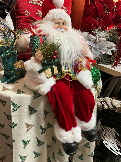 Red Santa Sitting