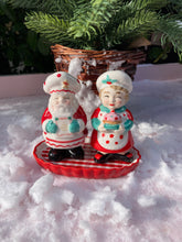 Load image into Gallery viewer, Mr &amp; Mrs Claus S&amp;P