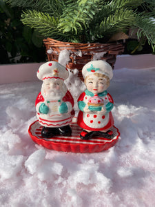 Mr & Mrs Claus S&P