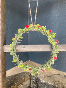 Frosted Berry Candle Ring