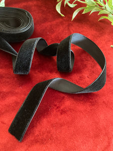 Black Velvet Ribbon 19mm