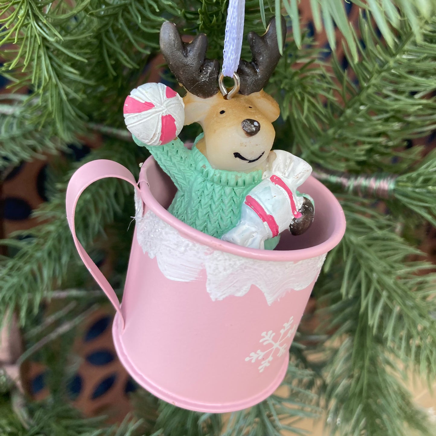Coffee Cup Reindeer Deco