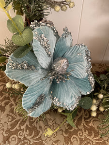 Tiffany Blue Silver Magnolia