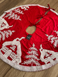 Red White Embroidered Tree Skirt