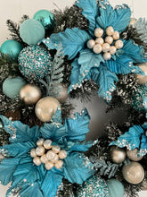 Load image into Gallery viewer, Blue Turquoise Wreath