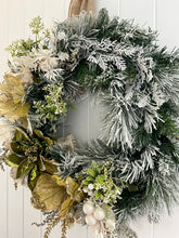 Load image into Gallery viewer, Green White Flocked Wreath