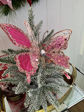 Load image into Gallery viewer, Jewelled Pink Butterfly