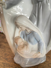 Load image into Gallery viewer, Holy Family