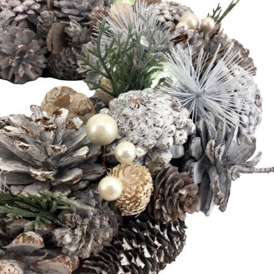 Pinecone Table Centrepiece