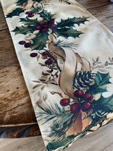Load image into Gallery viewer, Floral Table Runner